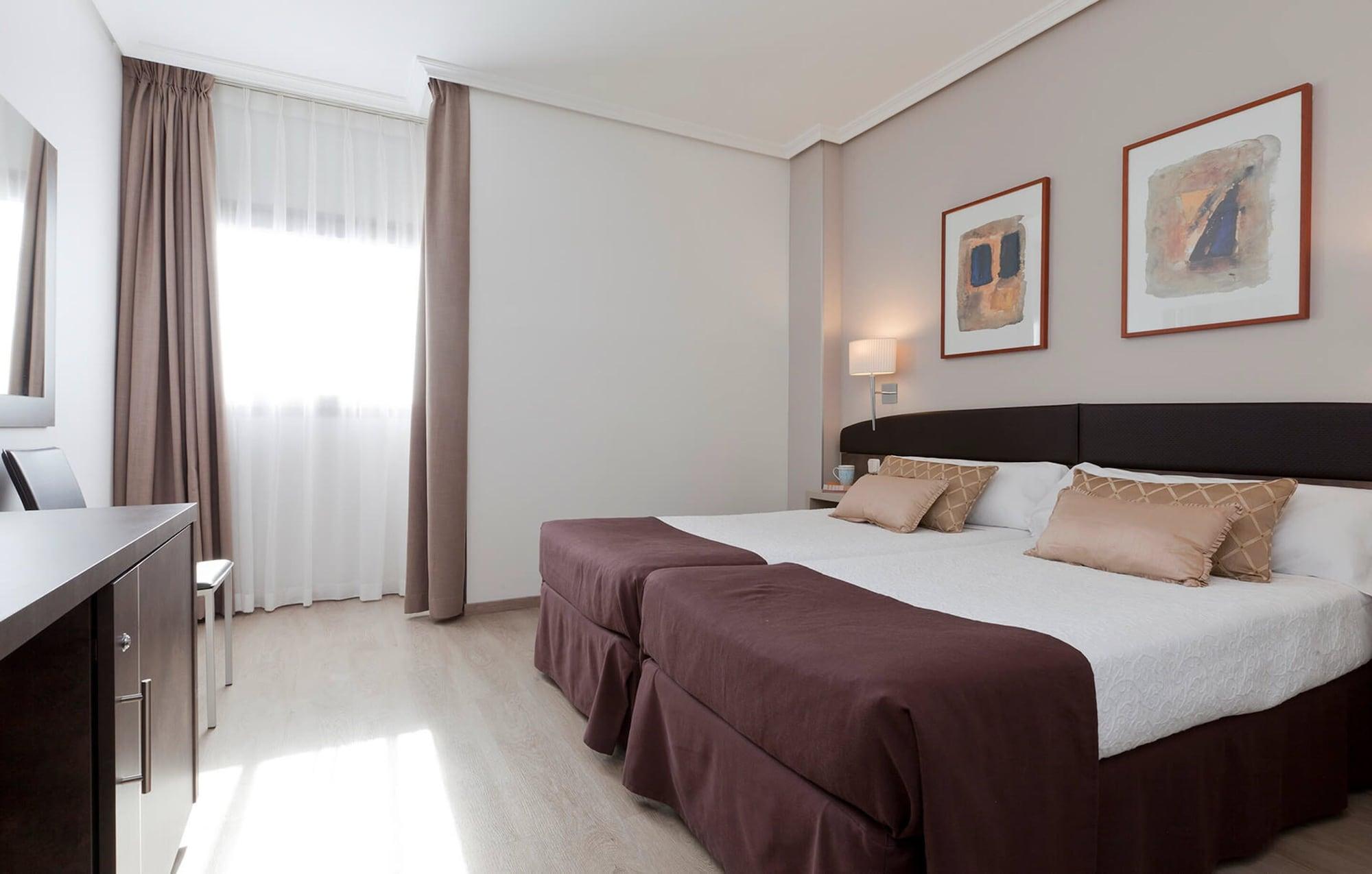 Hotel VillaMadryt Zewnętrze zdjęcie