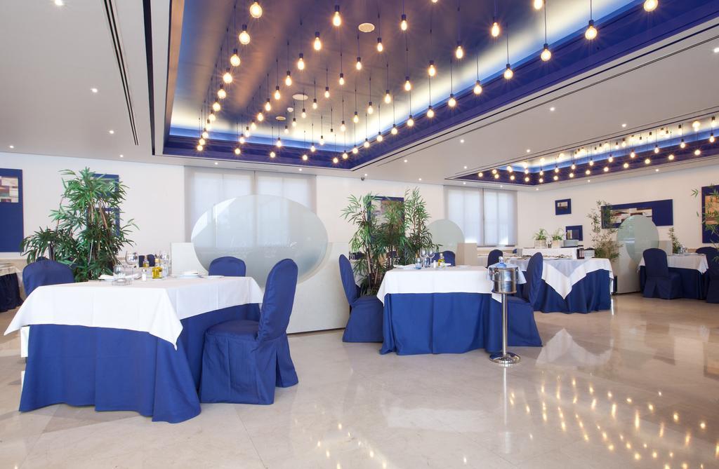 Hotel VillaMadryt Zewnętrze zdjęcie